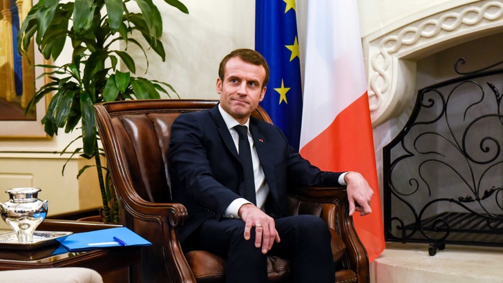 Все повече французи обвиняват Макрон в авторитаризъм Френският президент Еманюел