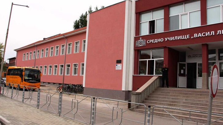 ЕК одобри още 210 млн. лв. за ремонт на училищаЕвропейската