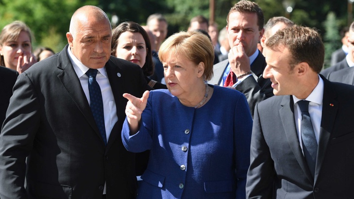 Снимка: ДВ: Газовата победа на Меркел е изгодна за Германия, Русия и България