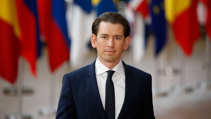Австрия ще експулсира няколко имами финансирани от чужбина и ще