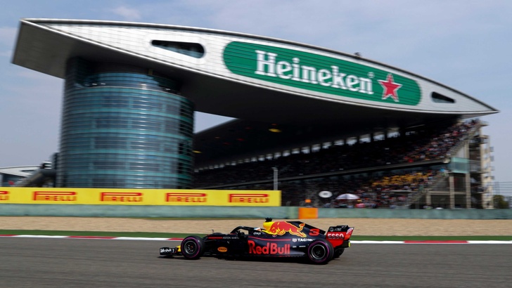 Формула 1 обмисля възможността за второ състезание в КитайФормула 1