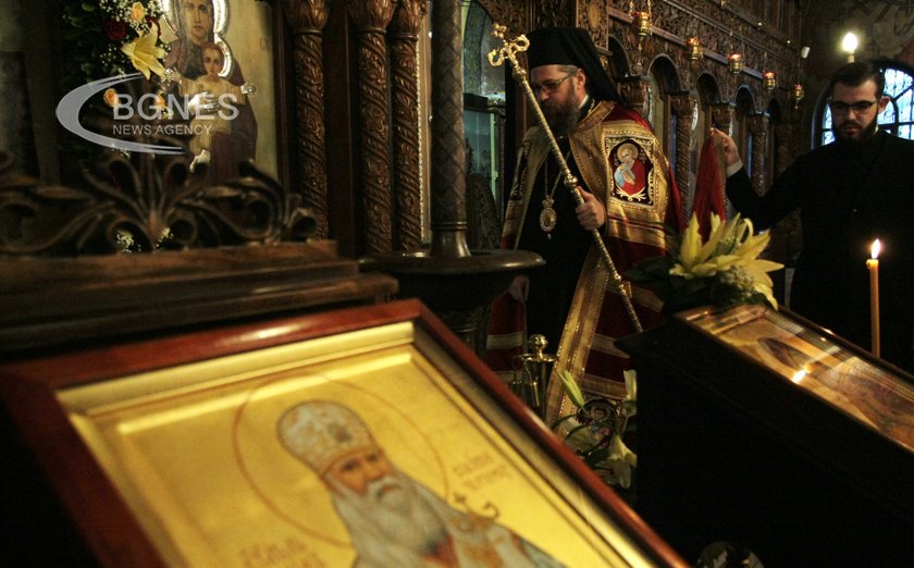 The Day of Saint Dimitar (Demetrius of Thessaloniki) aka "Dimitrovden" marks the beginning of winter