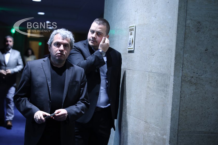 The chairman of the PG of "There is such a people" Toshko Yordanov: There are uncertified machines