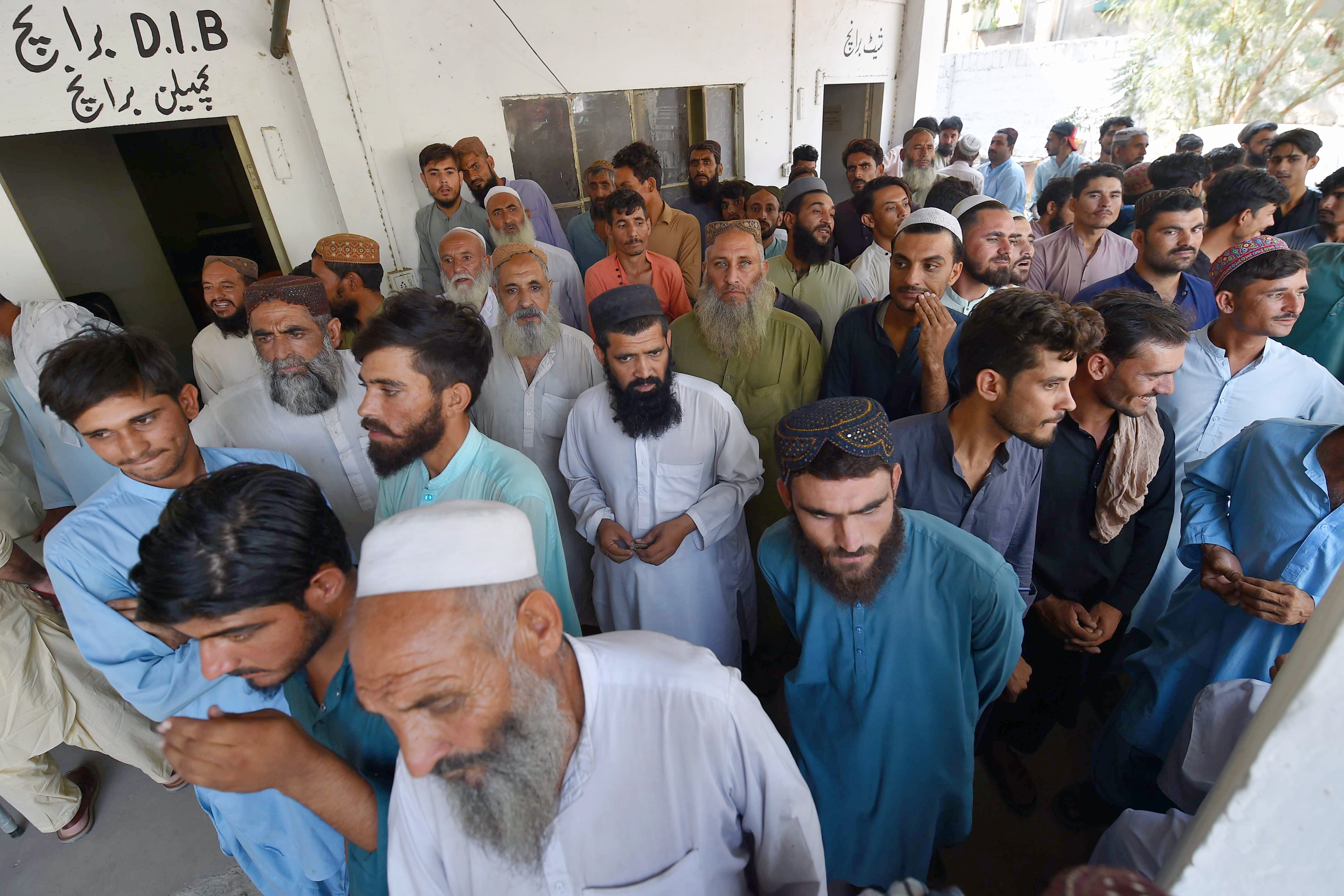 More than 165,000 Afghans are fleeing Pakistan
