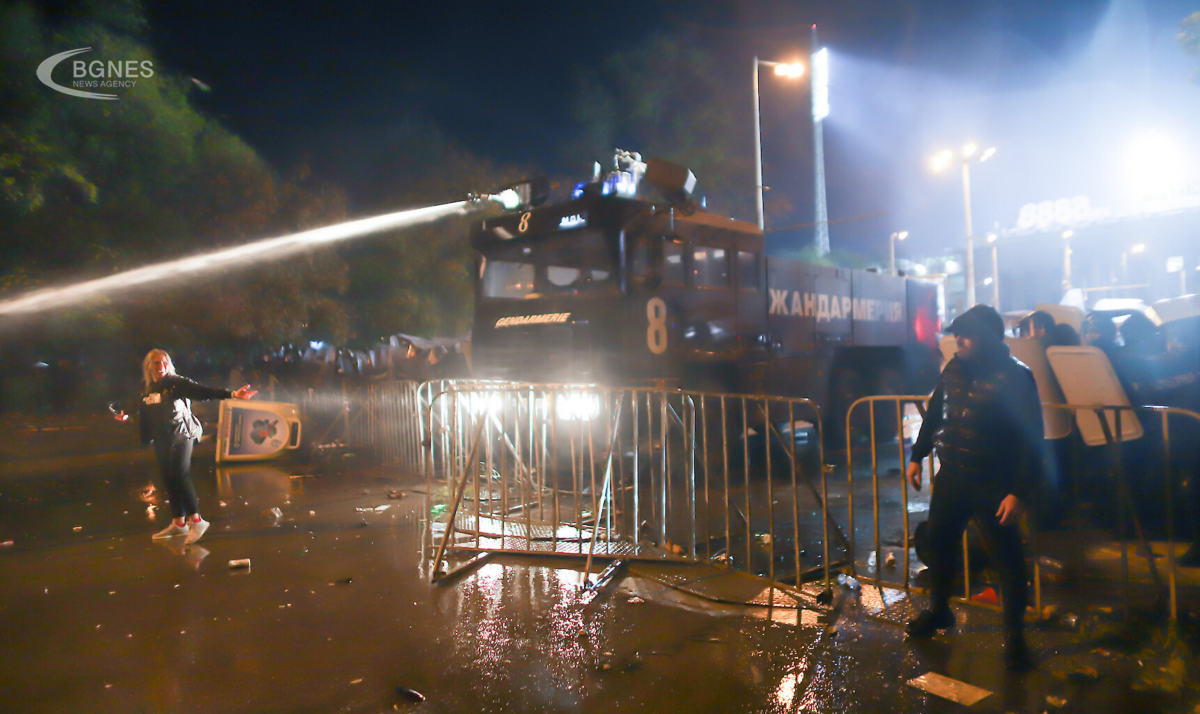 Riots before Bulgaria - Hungary EURO Qualifier, police dispersed some of the protesters