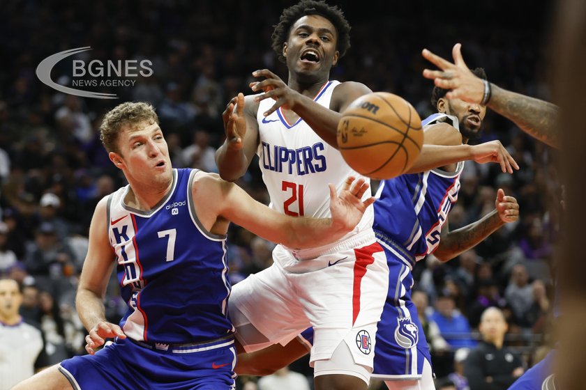 Vezenkov with a career-high 13 points since joining the NBA