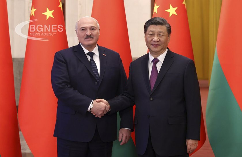 Xinhua reports that Xi Jinping met with Lukashenko