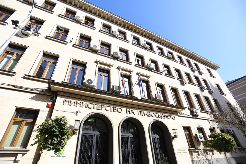 Double increase in applications for Bulgarian citizenship, the most are from Turkey