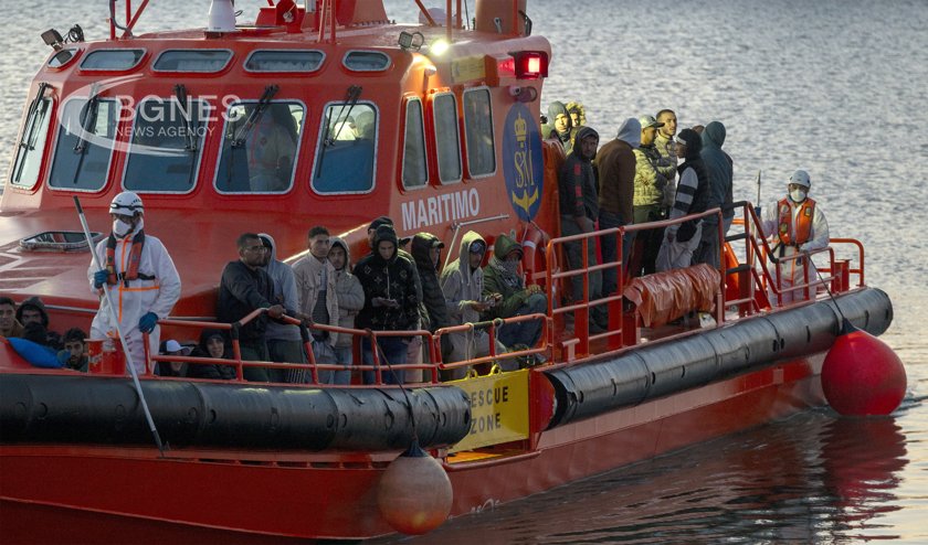 A boat carrying more than 60 migrants capsized in the English Channel