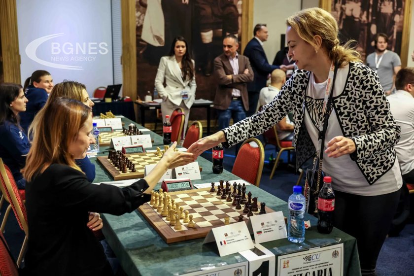A strong start for the home chess players of the World Championship in Uzbekistan