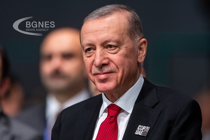 Erdogan: We are determined to keep terrorists away from our southern borders
