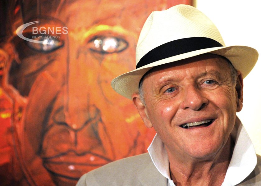Sir Anthony Hopkins is writing a memoir