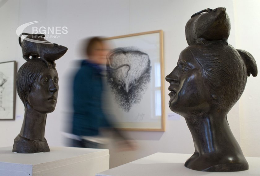 Denmark wants more statues of women