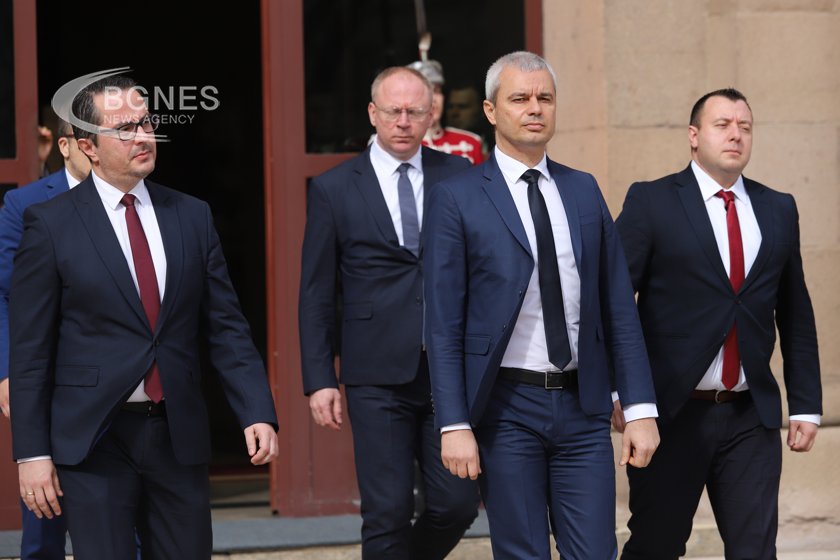 “Vazrazhdane” political party is demanding immediate early parliamentary elections