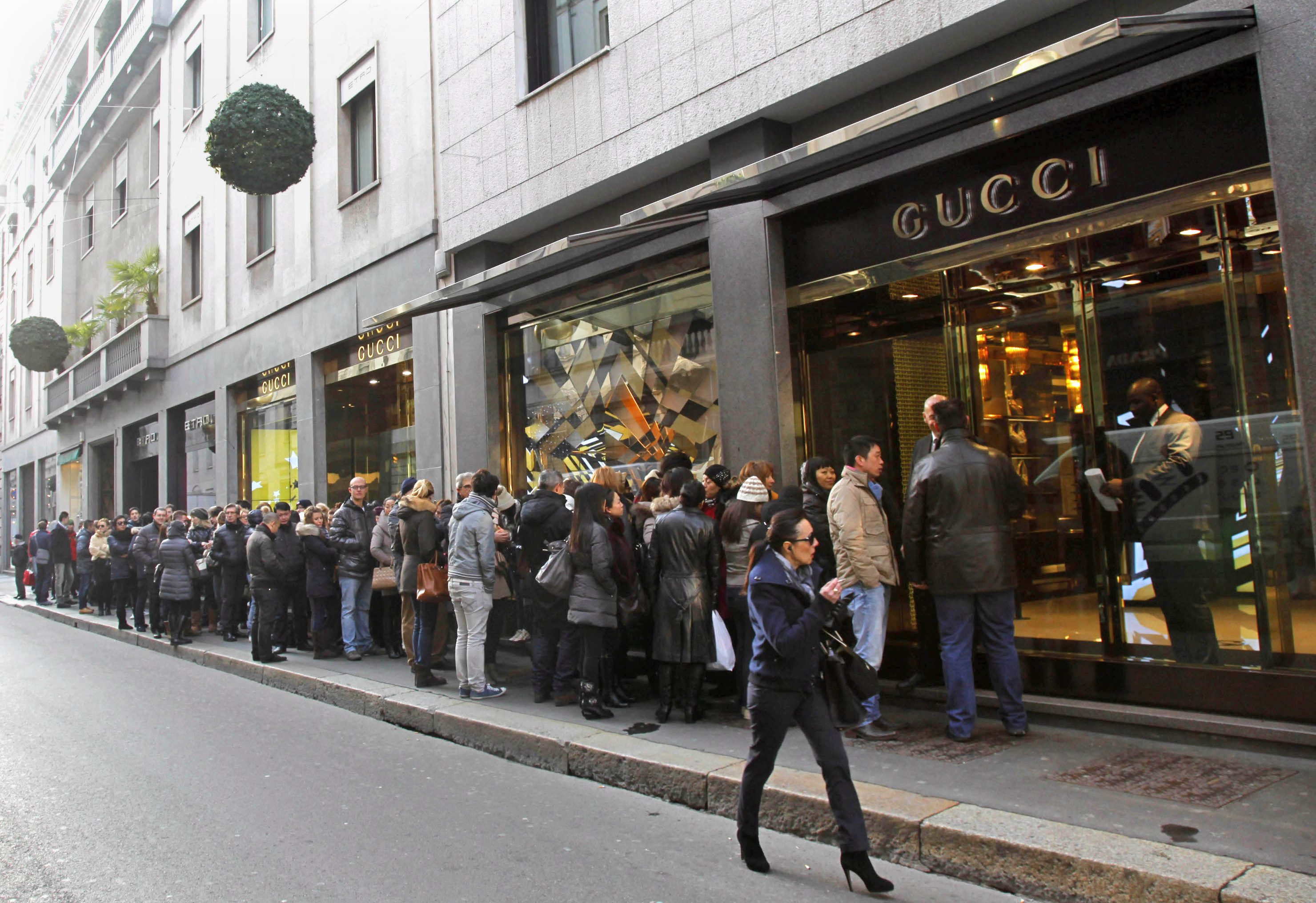 Kering buys luxury building in Milan for 1.3 billion euros