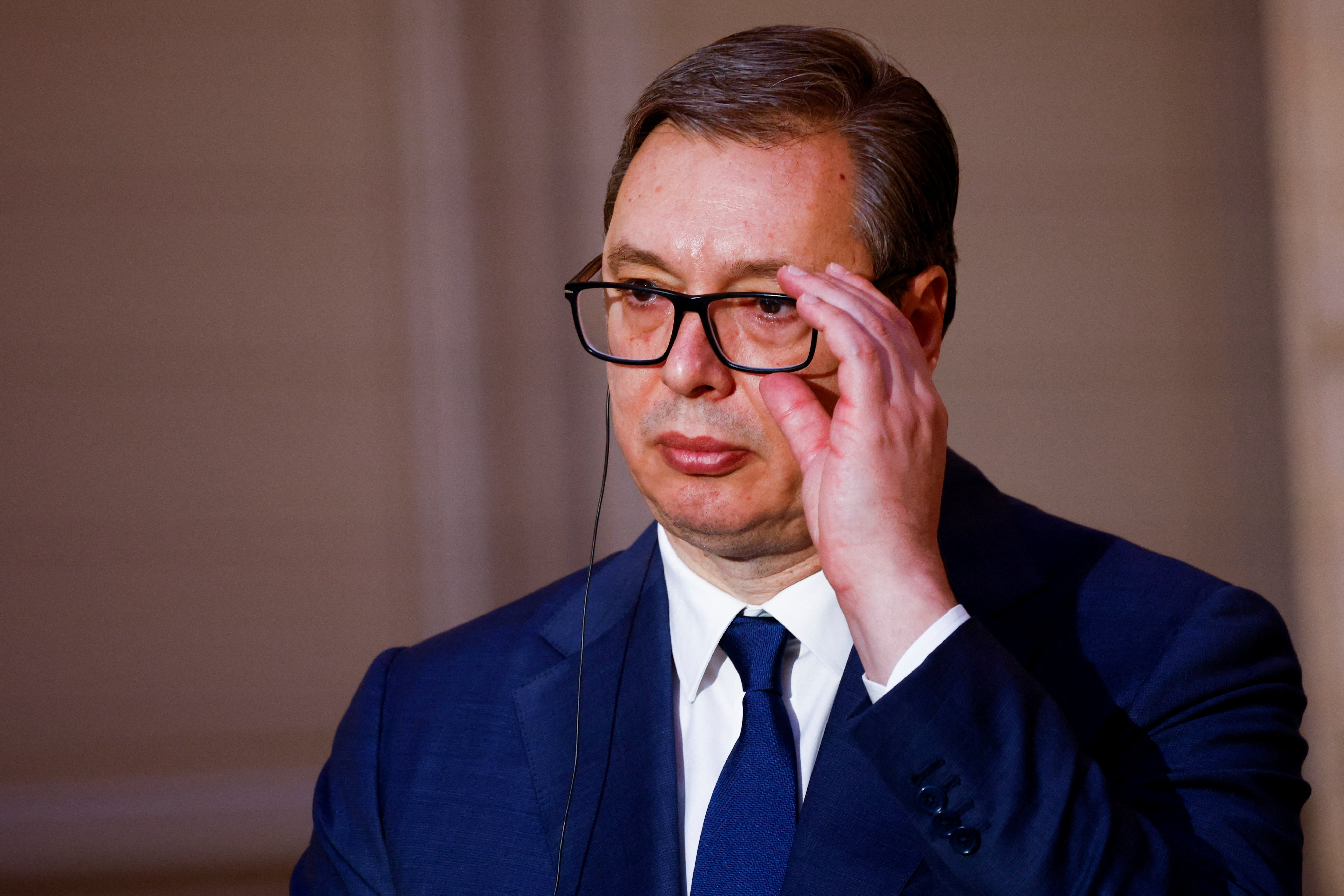 Serbian President Aleksandar Vucic denied the Srebrenica genocide to the US