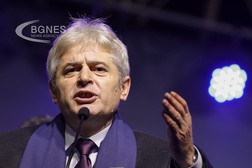 Ali Ahmeti warns Mickoski: Stay in your lane, you’re still wet behind the ears
