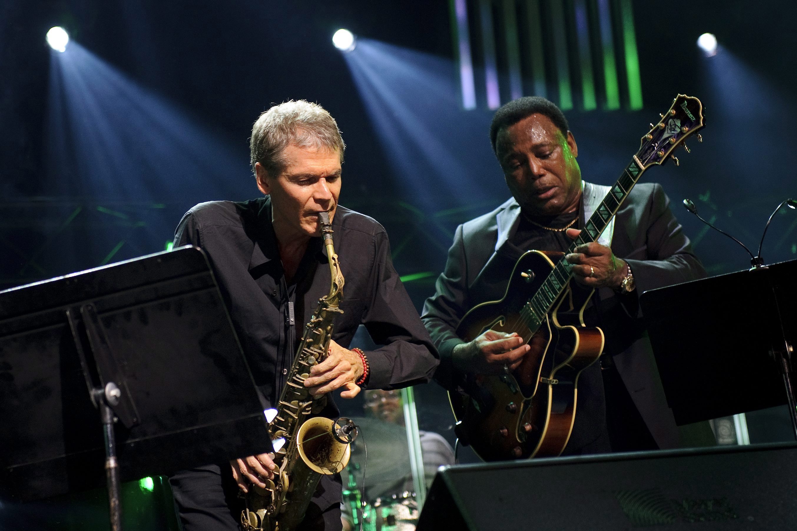 Legendary saxophonist David Sanborn has died
