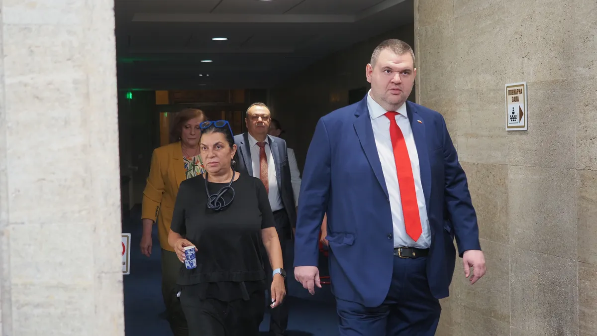 MRF excluded Jevdet Chakarov from the parliamentary group and 16 other MPs