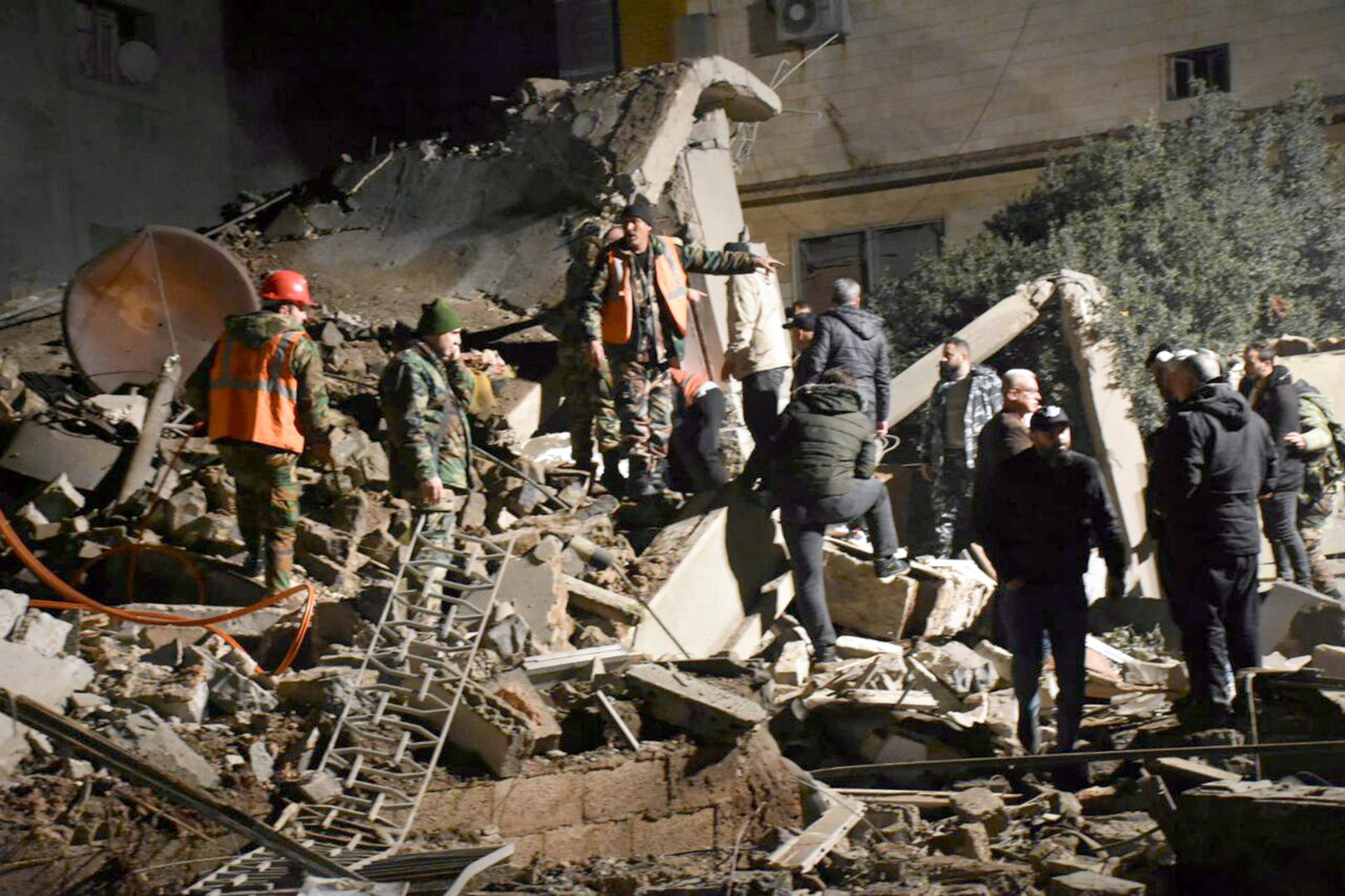 Israeli strikes in Syria kill 14 people