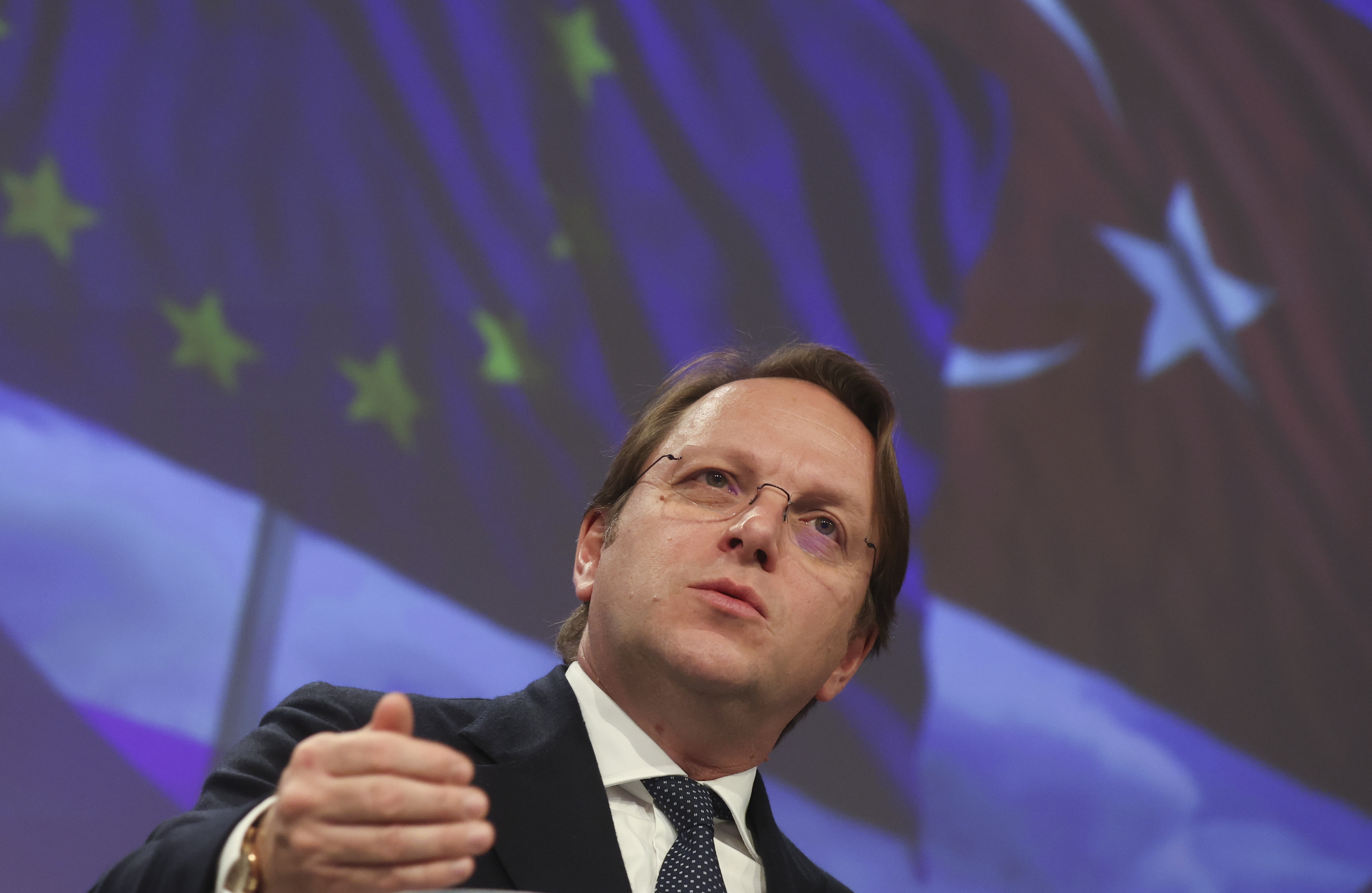 Varhei: The aim of the EU is to hold an intergovernmental conference with North Macedonia in the coming months