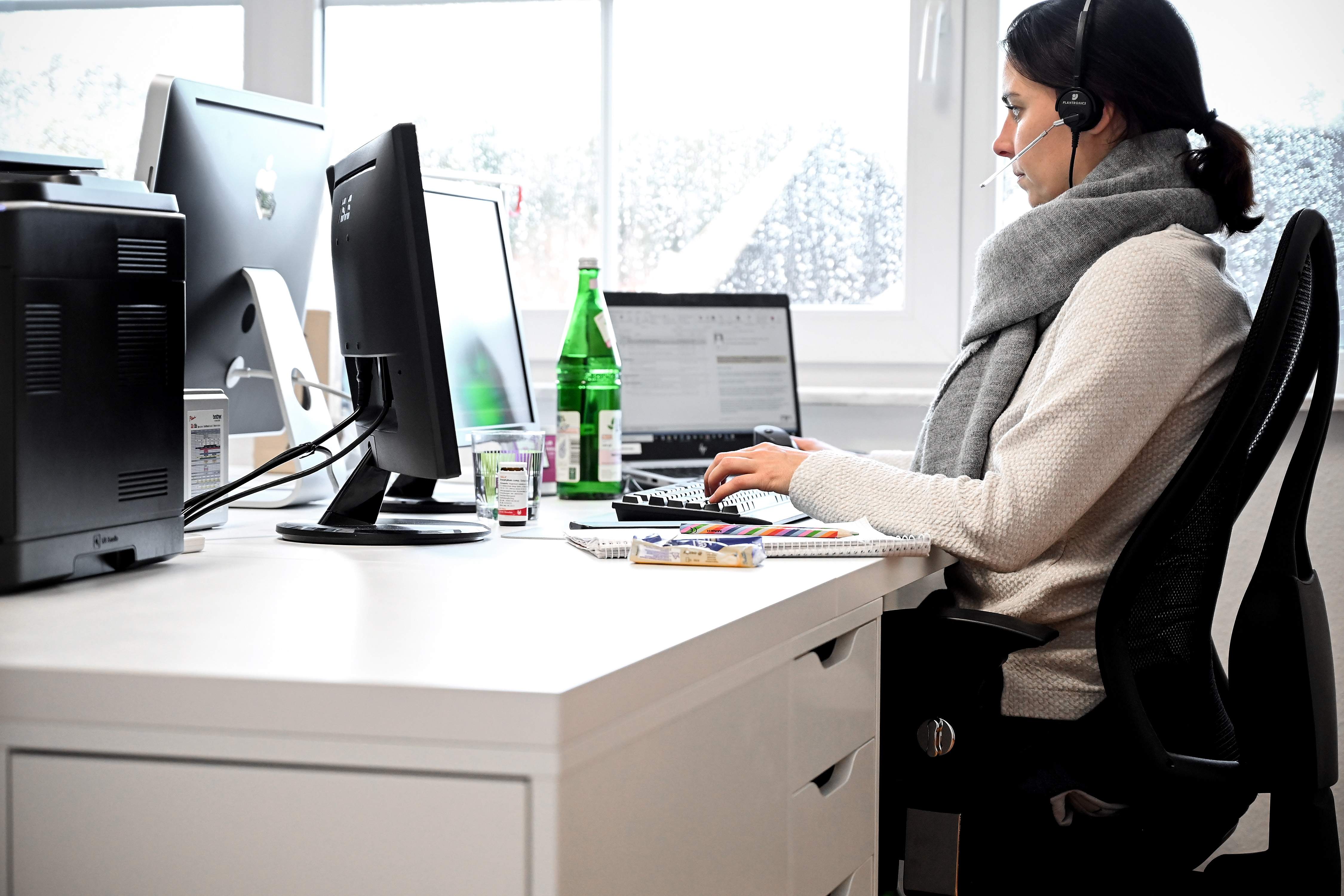 12% of office workers blame technology for their poor posture