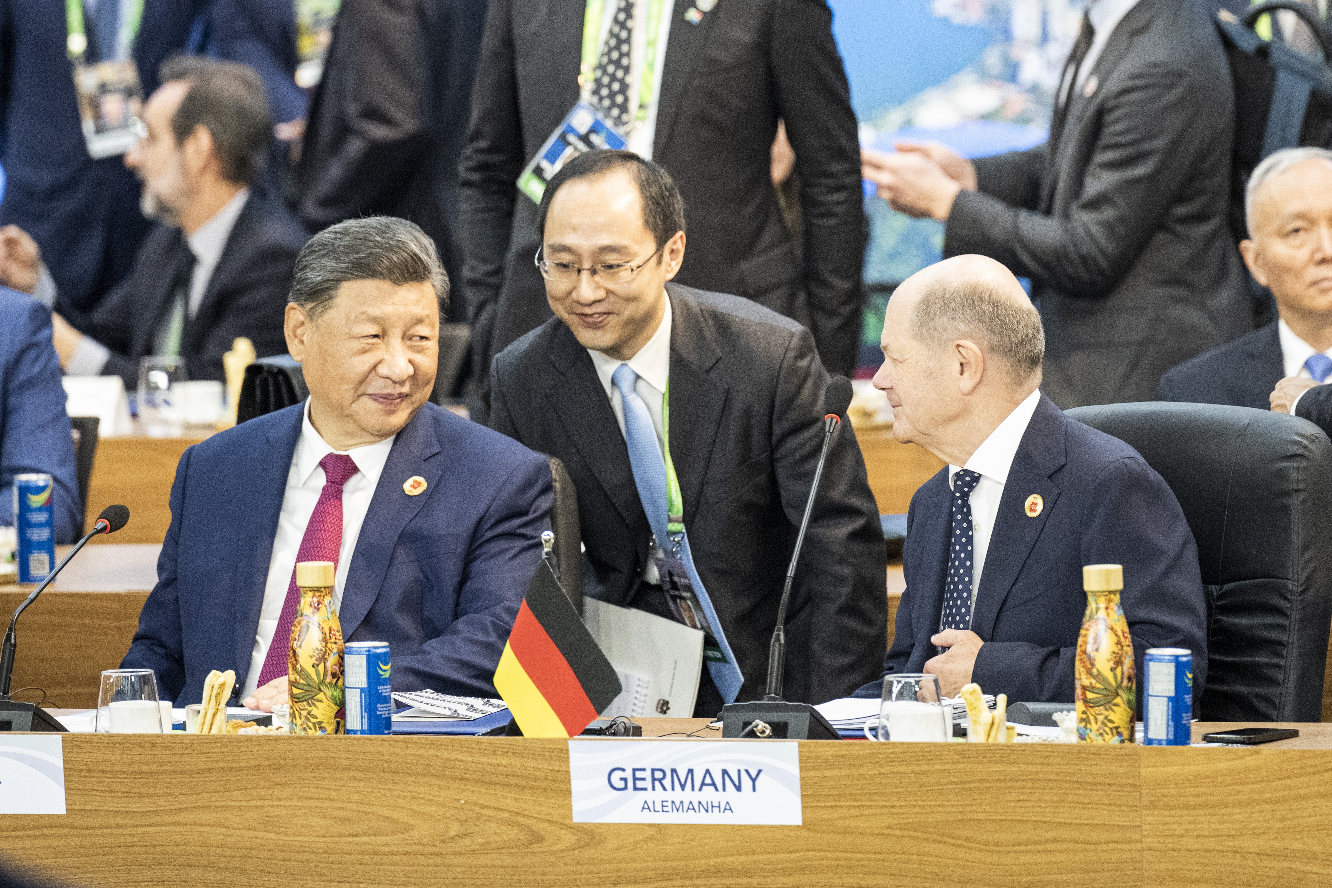 Xi calls for strategic ties with Germany during talks with Scholz