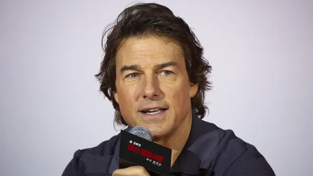 Tom Cruise paid tribute to Val Kilmer