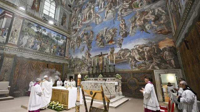 Pope Leo XIV condemns "lack of faith" and the pursuit of "power and pleasure" in his first liturgy