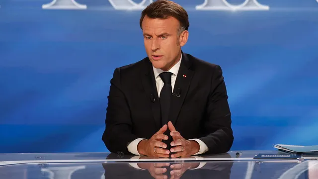 Macron: EU will impose new sanctions in coming days if Russia does not agree to а ceasefire in Ukraine