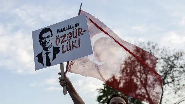 Dozens of arrests of people close to Ekrem Imamoglu in Istanbul municipality
