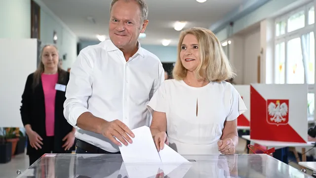 Tusk and his wife voted in the presidential election