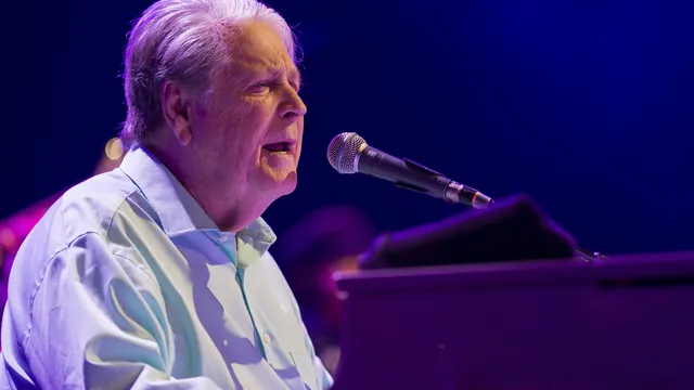 Brian Wilson of the Beach Boys dies at 82