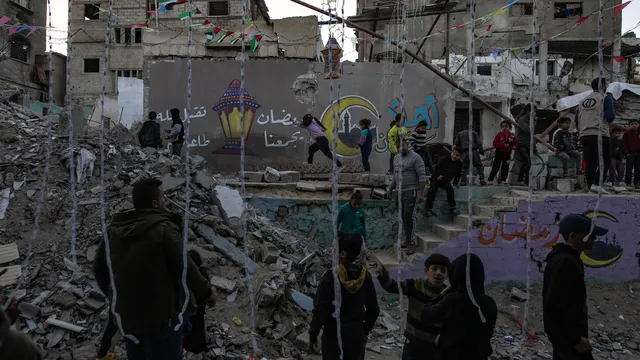 Israeli strike killed 50 Palestinians and wounded 200 others as they waited for humanitarian aid