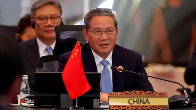 China's premier warns of intensifying tensions in global trade