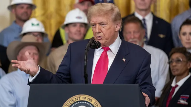 Trump pushes Congress to give green light to giant tax break package