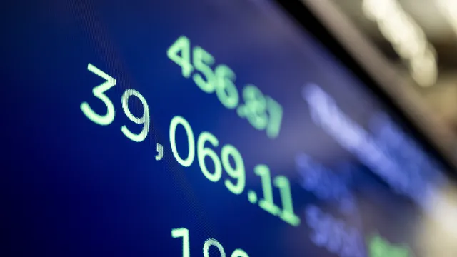 Major stock indices in the US rose after the trade agreement with Vietnam