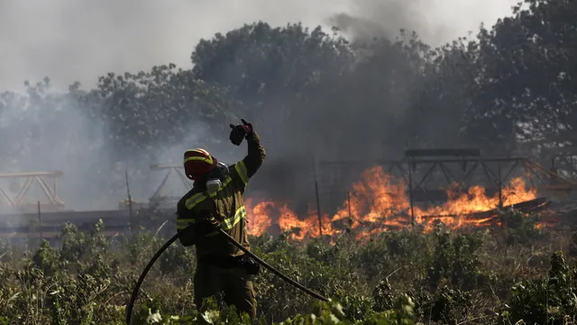 Greek Fire Department: The blaze on Crete island is subsiding