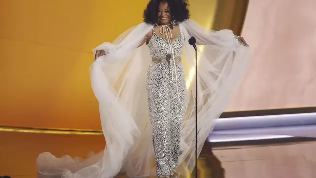 Diana Ross, 81, gave a magical concert in Paris