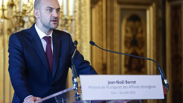 French Foreign Minister on official visit to Kyiv