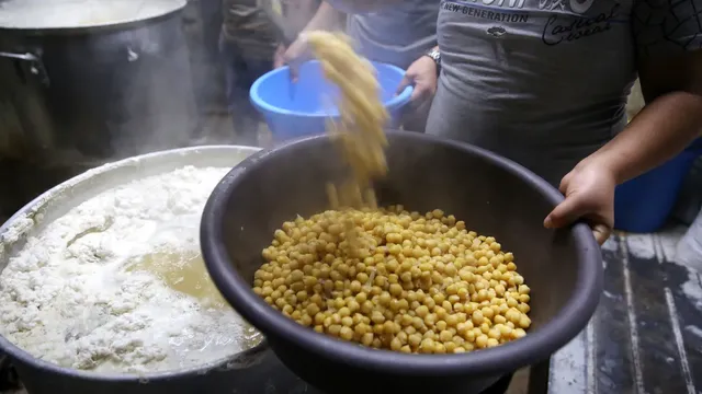 Eat Chickpeas for a Healthy Gut and Stomach