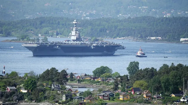 China Deploys US Aircraft Carrier in Desert