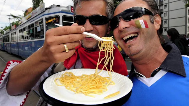 Pasta recipe on British website causes diplomatic row in Italy