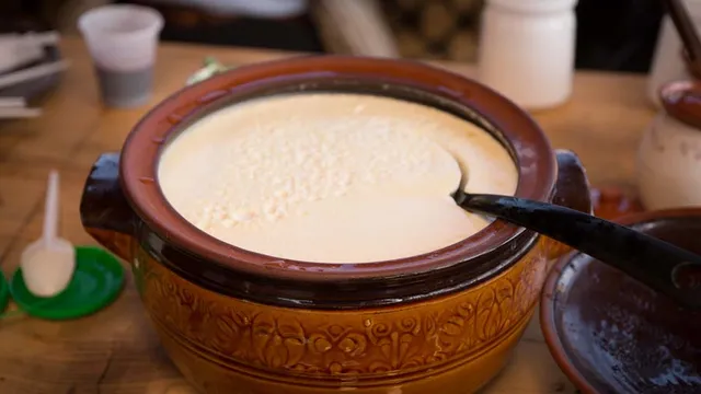 Can we eat expired yogurt and what might happen?