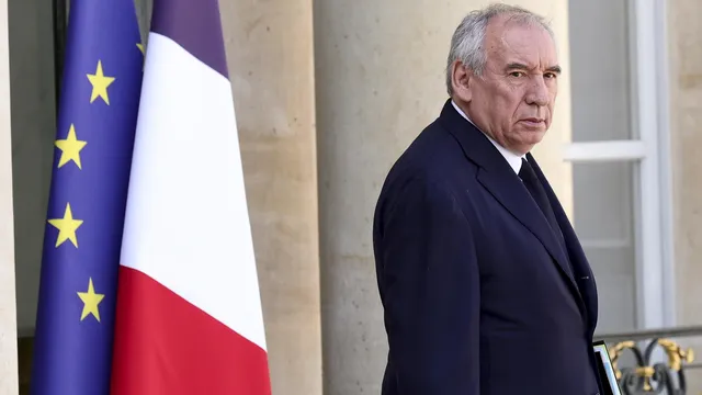 Bayrou: Early elections will not bring stability to France