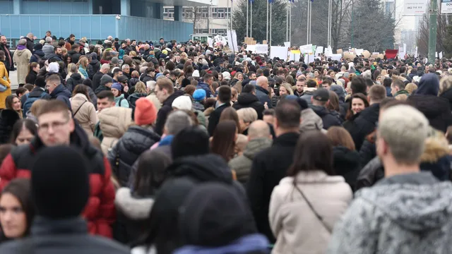 Bosnian Truck Drivers End Blockade After Promises of Support from Authorities and the EU