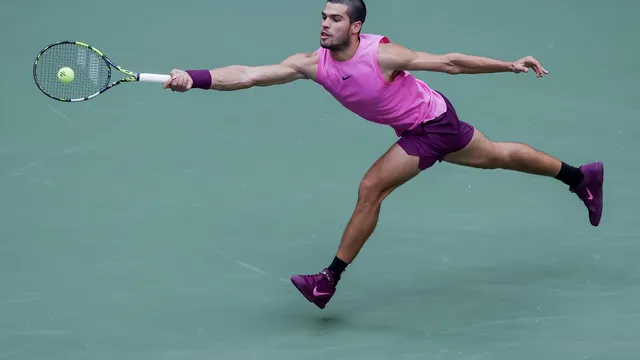 Carlos Alcaraz defeated Djokovic and reached the US Open final for the second time in his career.