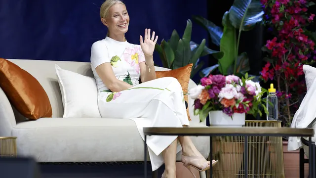 Gwyneth Paltrow and Brad Falchuk Admit Mistake in Their First Year of Marriage