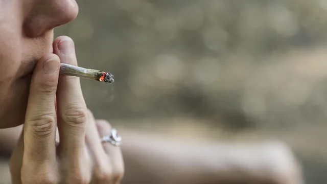 The Spanish government has approved a bill aimed at reducing smoking among young people.